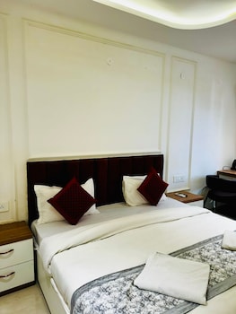 hotel prince inn by dsy hospitality