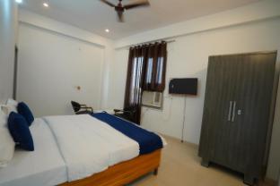 hotel prince inn by dsy hospitality