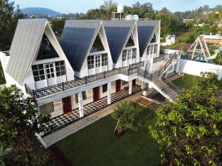 the novel holiday resorts