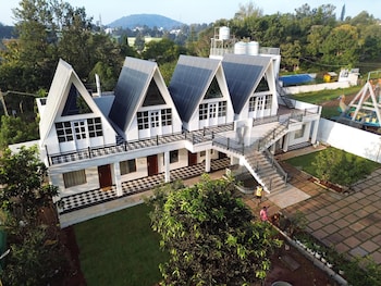 the novel holiday resorts