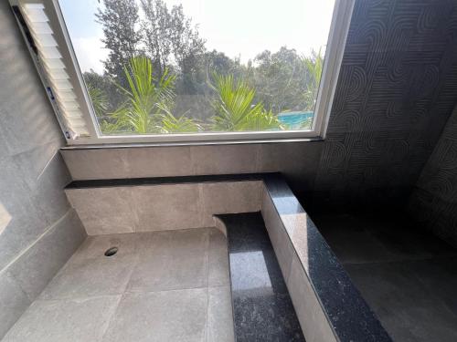 the novel holiday resorts