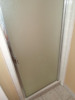 Heritage Inn,Milpitas>>Fremont,2 star