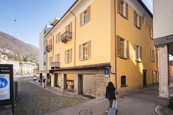 palazzo canetti locarno
