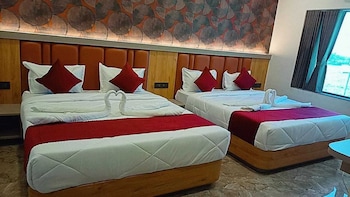 the sky comfort hotel mahi