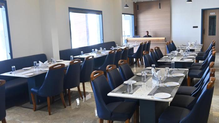 the sky comfort hotel mahi