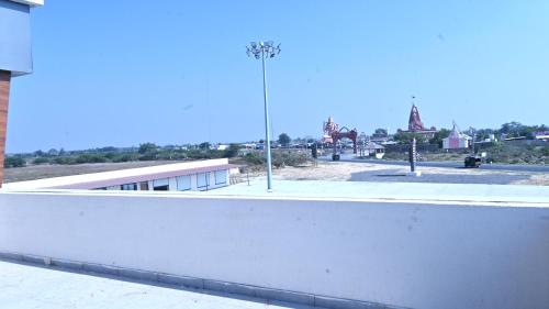 the sky comfort hotel mahi