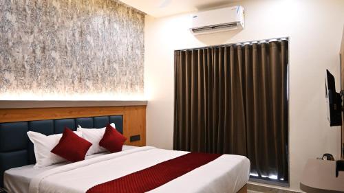 The Sky Comfort Hotel Mahi,,3 star