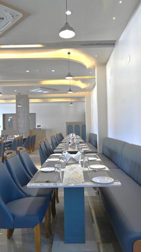 the sky comfort hotel mahi