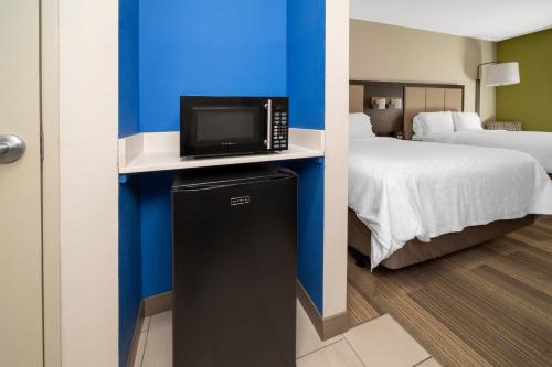 holiday inn express minden by ihg