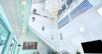 starland luxury pool villa pattaya 8 bedrooms