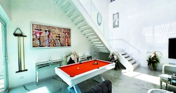 starland luxury pool villa pattaya 8 bedrooms