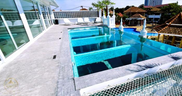 starland luxury pool villa pattaya 8 bedrooms