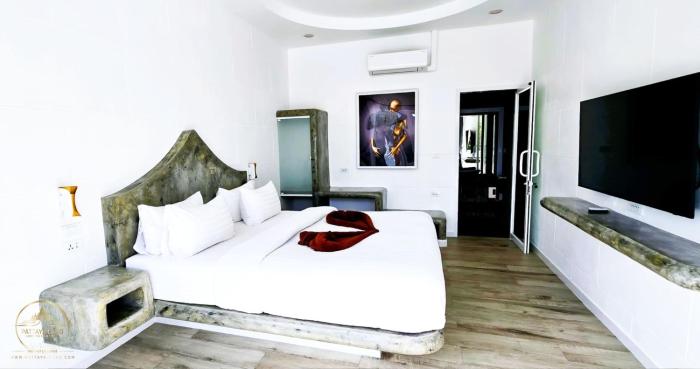 starland luxury pool villa pattaya 8 bedrooms