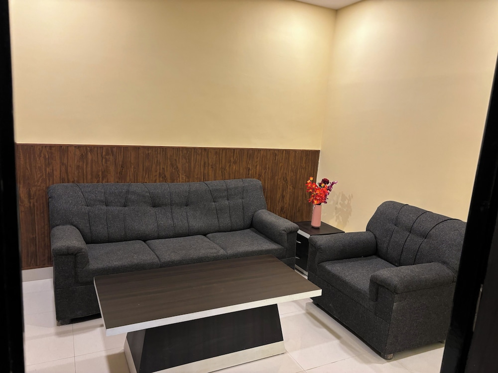 ebenezer serviced apartments and suites