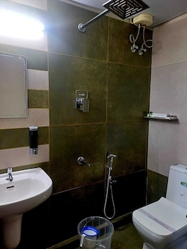 vajra periyar heritage