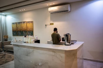 Tara One,,3 star