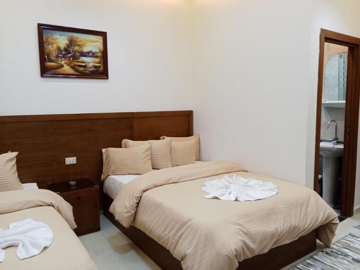 new panorama inn