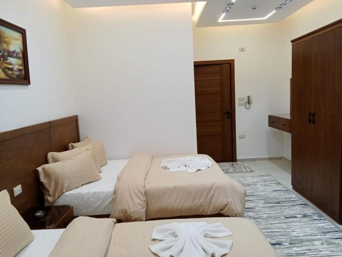 new panorama inn