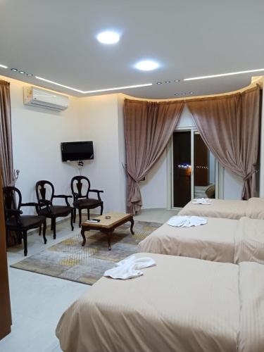 new panorama inn