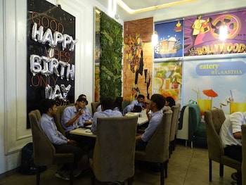 Aastha Guest House,,3 star