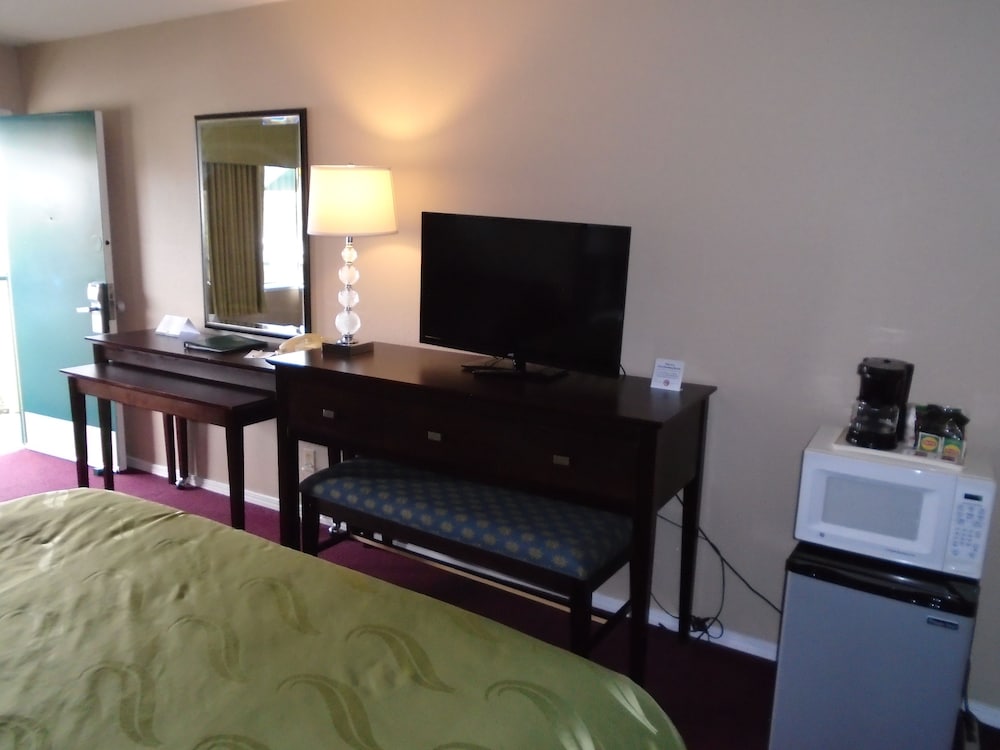 scottish fairway inn