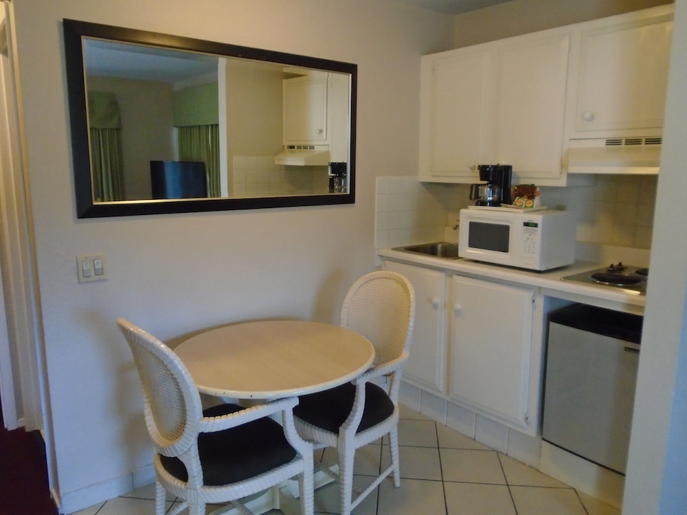 scottish fairway inn