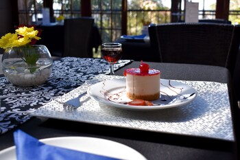 waterfalls boutique hotel