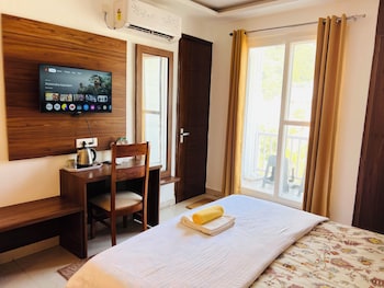 ima ganga hotel