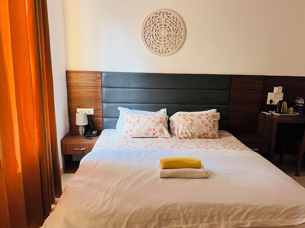 ima ganga hotel