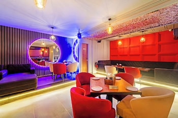 treebo premium the mustard inn lawrence road