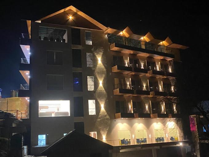 jot pass hotel