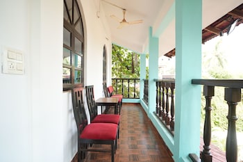 janet and johns beach resort since 1989
