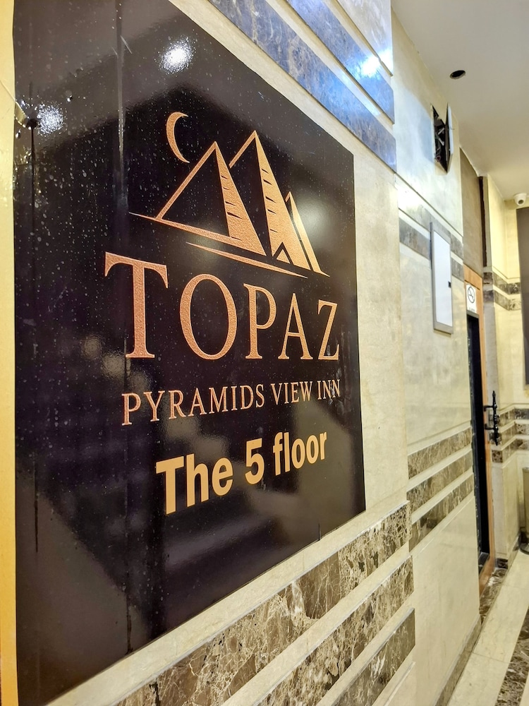 topaz pyramids view inn
