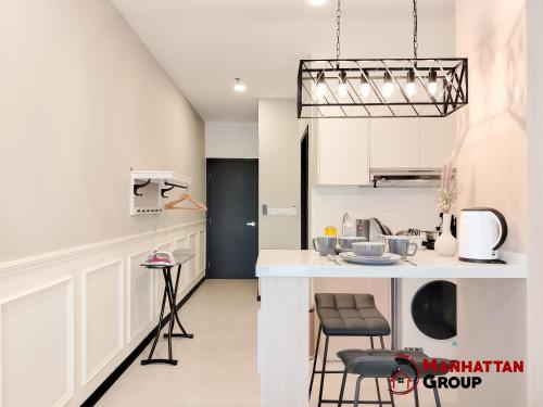 neu suites by manhattan group