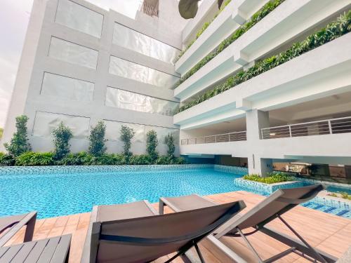 neu suites by manhattan group