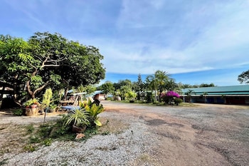 Chalalai Resort Kham Chanot,,3 star