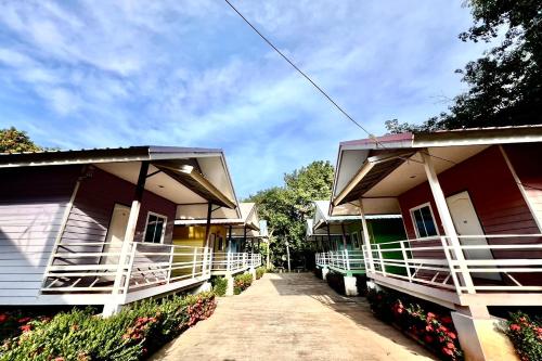 chalalai resort kham chanot