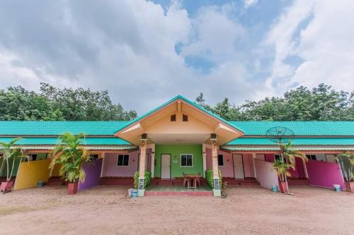 chalalai resort kham chanot