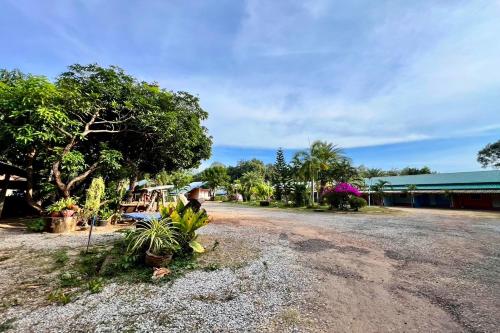 chalalai resort kham chanot