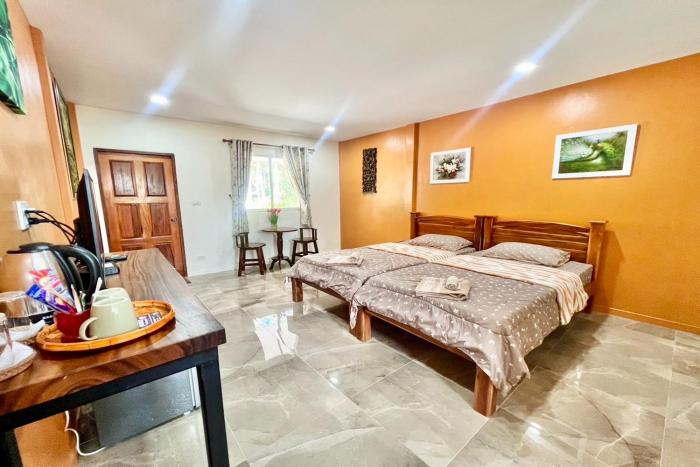 koon hom apartment