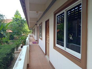 Phumchan Place Hotel,,3 star