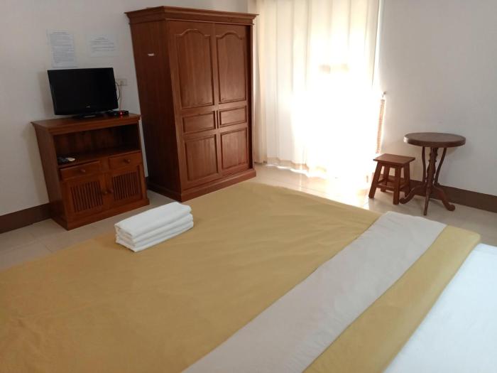 phumchan place hotel