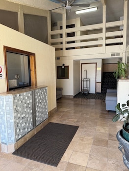 Peddlers Inn Motel,,3 star
