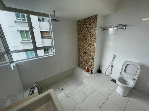 Solaris Dutamas By Manhattan Group,,2 star