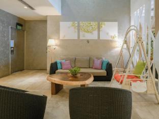 a hotel joo chiat stay from 7pm to 9am