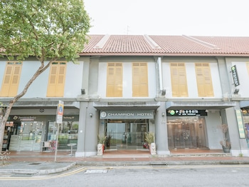 a hotel joo chiat stay from 7pm to 9am