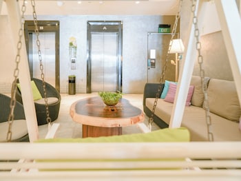 a hotel joo chiat stay from 7pm to 9am