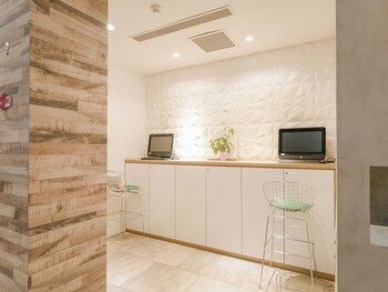 A Hotel Joo Chiat Stay From 7Pm To 9Am,,2 star