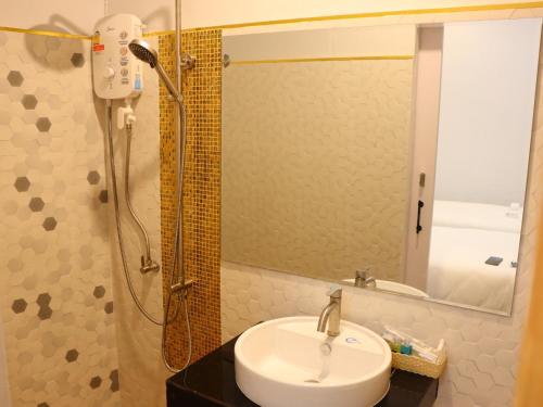 moya boutique hotel