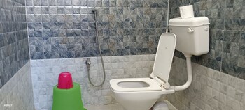 hotel black grapes inn